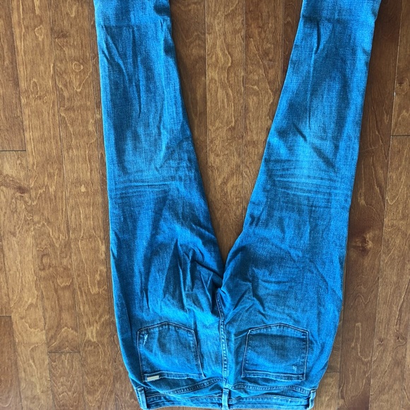 White House Black Market jeans with white florals - Picture 4 of 4